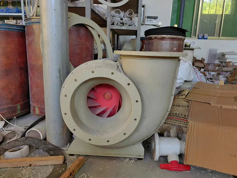 Ventilateur centrifuge en polypropylène